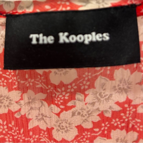 THE KOOPLES 100% Silk Tank, Front 1/2 Zip, Size XS, Barely Worn, Excellent Cond - Picture 13 of 14